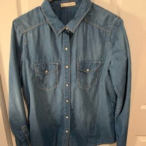 Hinge denim button down top